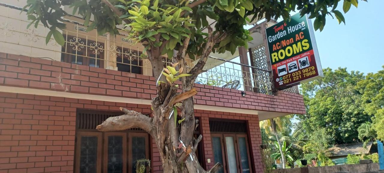 Tony'S Garden House Back Packers Inn Jaffna Extérieur photo