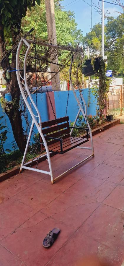 Tony'S Garden House Back Packers Inn Jaffna Extérieur photo