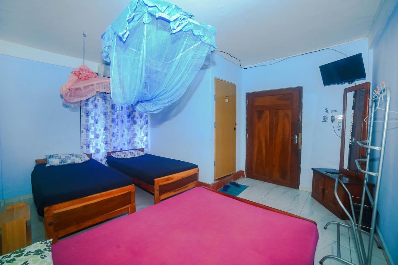 Tony'S Garden House Back Packers Inn Jaffna Extérieur photo