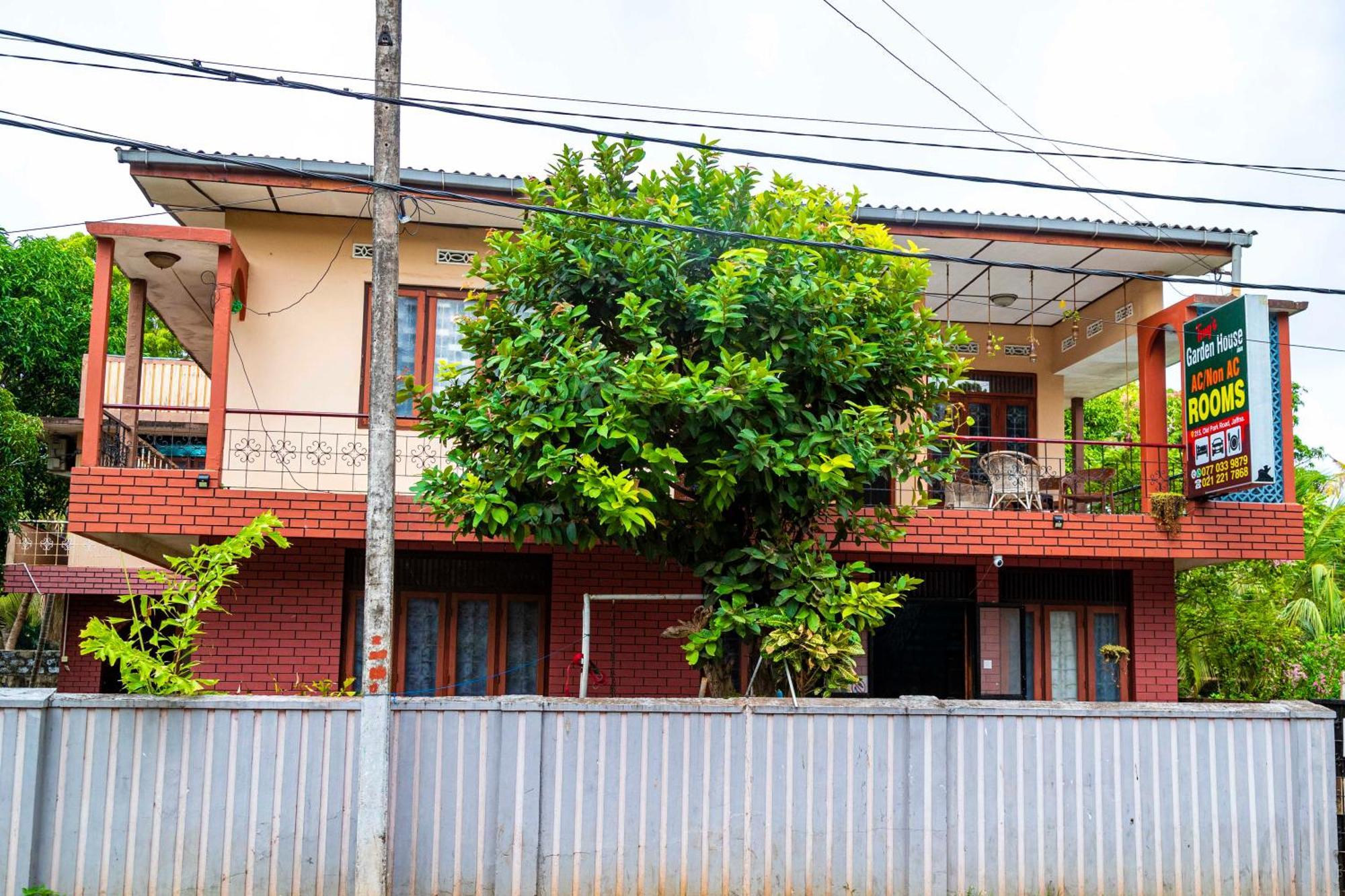 Tony'S Garden House Back Packers Inn Jaffna Extérieur photo